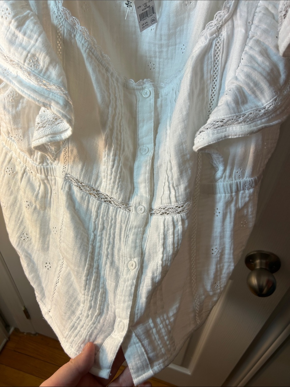 Aerie White Ruffled Eyelet Women's Blouse Size XXL coastal - Picture 6 of 10